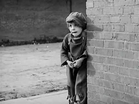 Чарли Чаплин „Дете“ (1921) | НАСТАВА ИСТОРИЈЕ