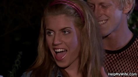 Por Favor Folla A Mi Joven Esposa Mientras Miro XVIDEOS