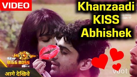 Bigg Boss 17 Khanzaadi Kiss Abhishek Kumar Khanzaadi Ne Kiya Abhishek