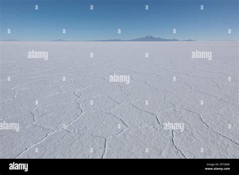 The Enormous Salar De Uyuni Salt Flats Bolivia Stock Photo Alamy