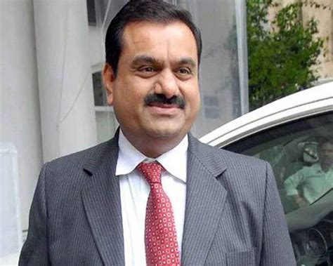 Adani Meets Sri Lankan President Proposes Green Hydrogen Project