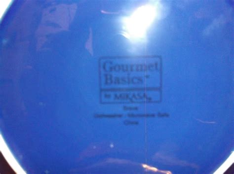 2 MIKASA GOURMET BASICS BRAVA COBALT BLUE 9 3 8 SALAD PLATES MORE