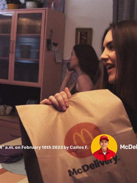 Mcdonalds Delivery Capta El Momento Exacto De La Felicidad Eslogan