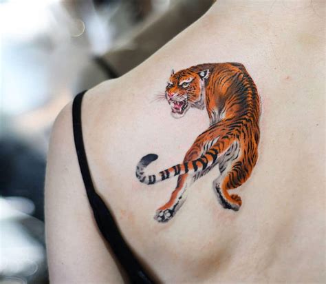 Tiger tattoo by Dani Ginzburg | Photo 30888