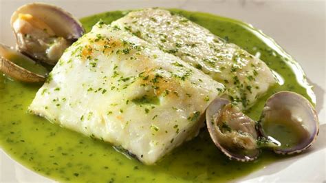 Filetes De Pescado En Salsa Verde Receta Fácil Y Deliciosa