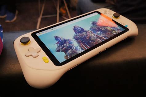 Logitech G Cloud Gaming Handheld Initial Review Head In The Clouds