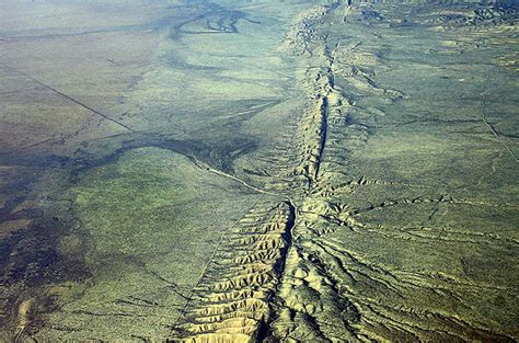 Earthquake Fault Lines