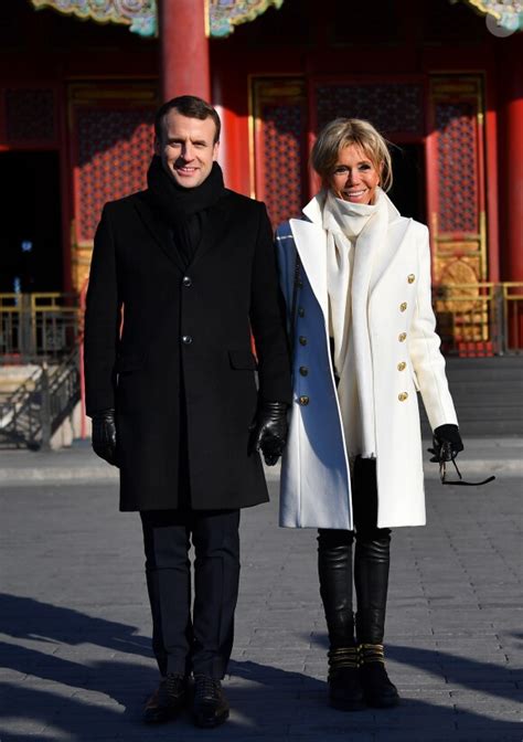 Photo Le Pr Sident De La R Publique Emmanuel Macron Et Sa Femme La