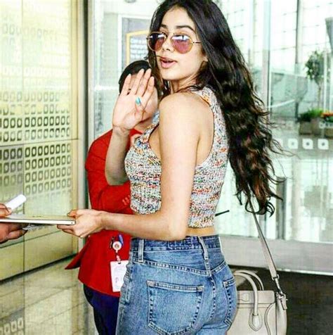 Hot Beautiful Photos Of Jhanvi Kapoor Hot Diva Reckon Talk