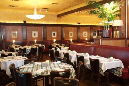 Gibsons Bar & Steakhouse Restaurant Chicago IL Reviews | GAYOT