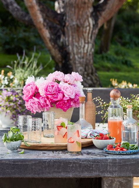 15 Elegant Garden Party Ideas for Outdoor Entertaining