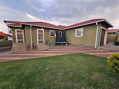 Duvha Park Property Property And Houses For Sale In Duvha Park