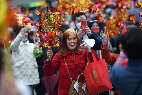 阔别三年今年更“行”！佛山行通济再现“万人空巷齐过桥”盛况