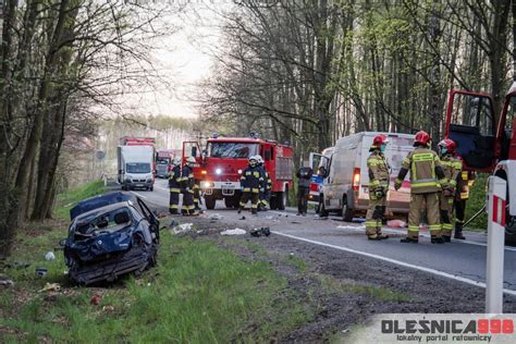 Tragiczny wypadek na Dolnym Śląsku Kierowca wypadł z pojazdu zginął