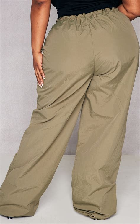 Plus Dark Khaki Parachute Ruched Cargo Pants Prettylittlething Usa