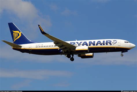 EI EKT Ryanair Boeing 737 8AS WL Photo By Francesco Della Santa ID