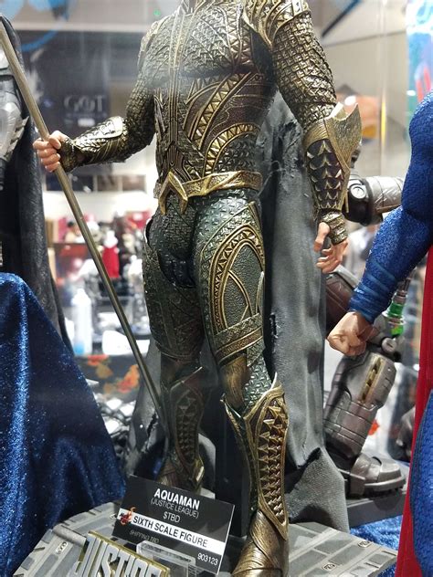 Justice League Hot Toys Images From Sdcc