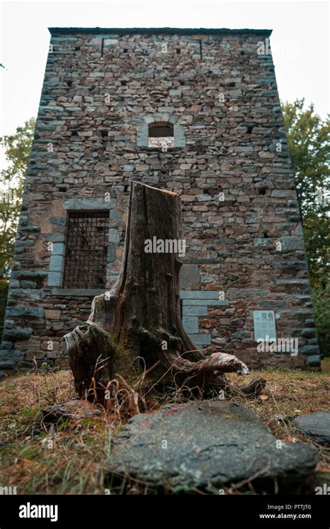 Torre Di Redde Redde S Tower Stock Photo Alamy