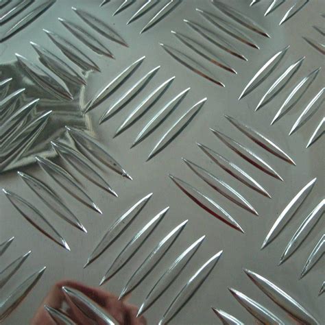 Anti Slippy Aluminum Checkered Plate Sheet Tread Plate For Five Bars