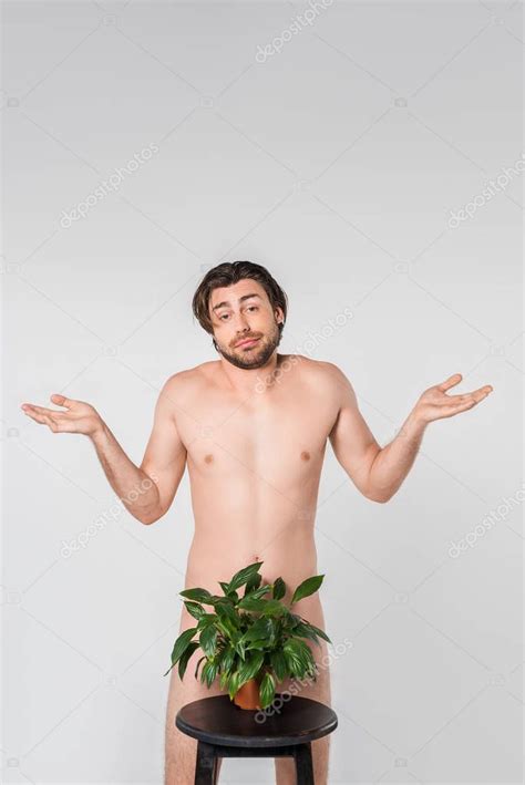 Hombre Desnudo Emocional De Pie Detr S De La Planta Verde En Maceta En