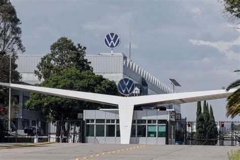 Volkswagen Cierra Con Paro T Cnico De D As Por Falta De Componentes