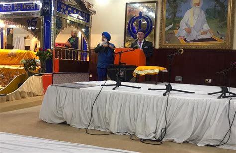 Visiting the Guru Nanak Gurdwara, Leicester | Rupert Matthews