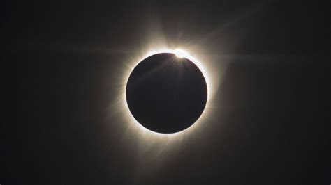 Phenomena To See And Photograph During Aprils Total Solar Eclipse