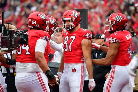 Ranking The Utah Utes 2022 Uniform Combo S Sports Illustrated Utah Utes News Analysis And More