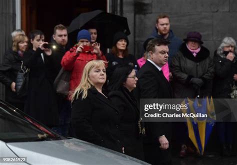 Cranberries Singer Dolores Oriordan Lies In Repose In Limerick Photos