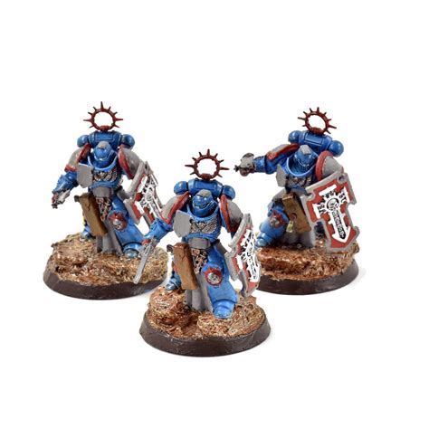 Games Workshop SPACE MARINES 3 Bladeguard Veterans 2 WELL PAINTED