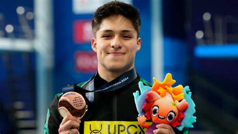 Osmar Olvera Conquista Segunda Medalla en Mundial de Natación N