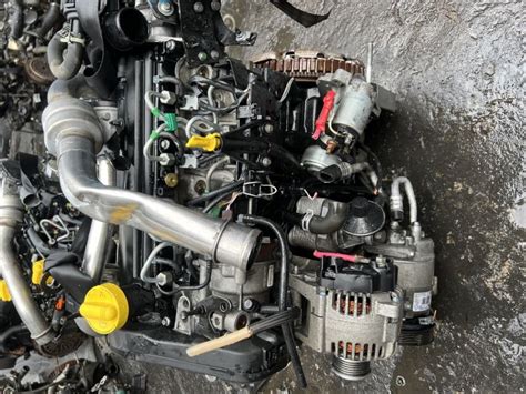 Megan 2 1 5 dizel 85 beygir önden marşlı komple dolu çıkma motor