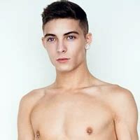 Casting Couch Gay Hunk Blowjobs Porn Video C3 XHamster