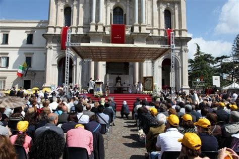 Supplica Alla Madonna Di Pompei Oggi Domenica 2 Ottobre Il Testo Della