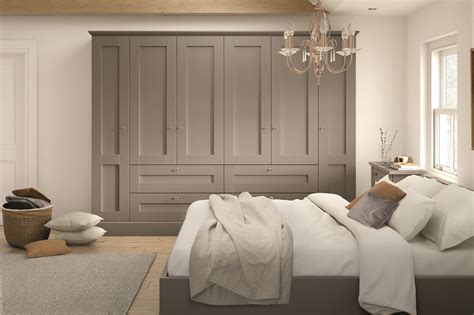 Shaker Fitted Wardrobes Glide And Slide