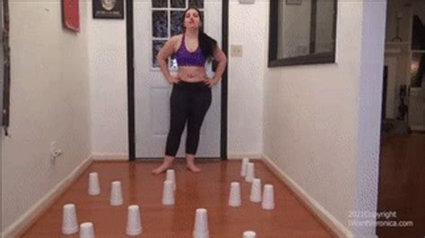 Big Ass Giantess Destroys City WMV Goddess Veronica Steam Clips Sale