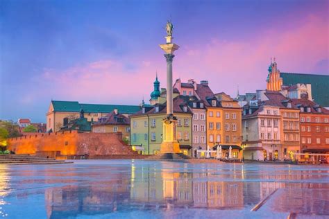 Premium Photo Old Town In Warsaw Poland At Twilight