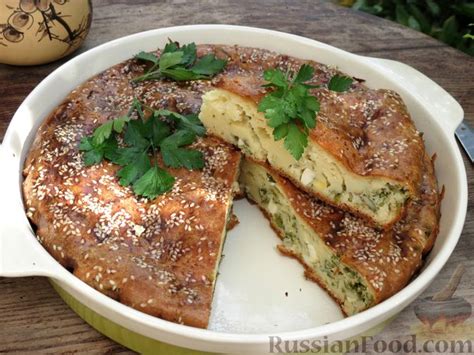 Рецепт: Заливной пирог с луком и яйцом на RussianFood.com