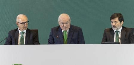 Manuel Azuaga Presenta Su Renuncia Como Presidente De Unicaja Banco