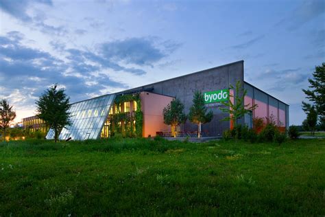 mhp | Architekten Innenarchitekten München: Byodo Naturkost GmbH