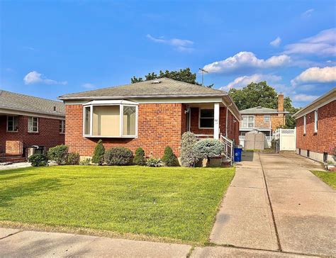 5611 219th St Oakland Gardens NY 11364 Trulia