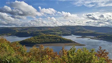 Hubertushöhe - Stausee/Rursee Eifel/NRW Foto & Bild | landschaft, bach ...