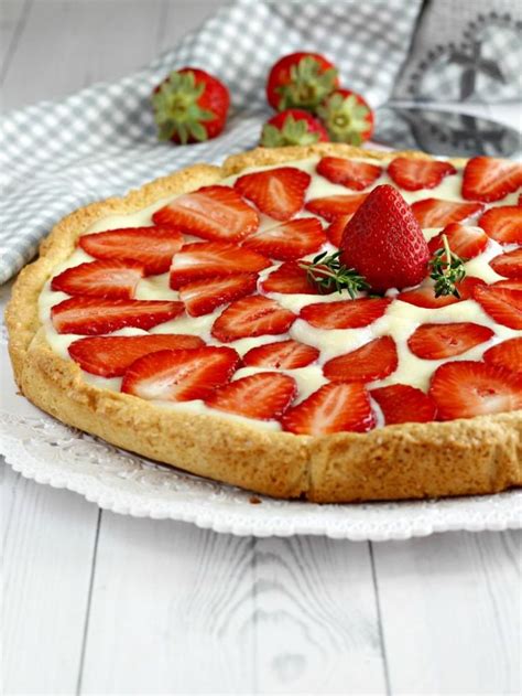 Crostata Di Fragole E Crema Pasticcera Un Dessert Delizioso