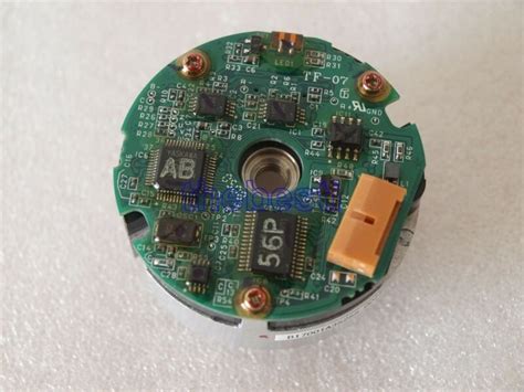 New Yaskawa UTSIH B17CK Servo Motor Encoder For SGMGH 13ACA61