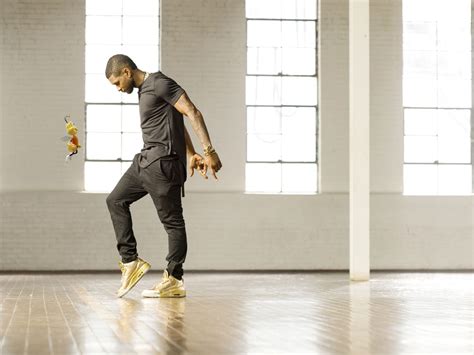 Usher and BuzzBee dance in new ad | A Taste of General Mills