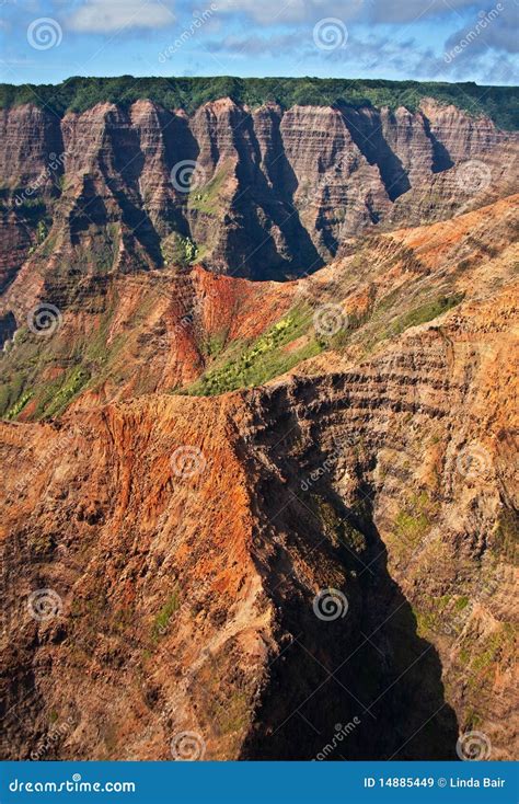 Waimea Schlucht Kauai Luftaufnahme Stockbild Bild Von Exotisch