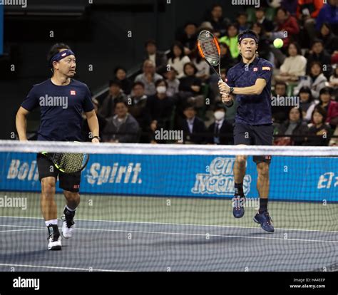 Tokyo, Japan. 26th Nov, 2016. Japan's Kei Nishikori and his coach ...