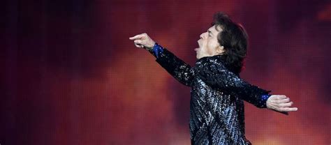 Rolling Stones Fans Show Us Their Best Mick Jagger Dance Impression