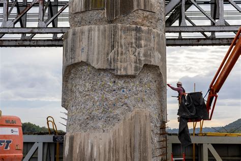 Dvids Images Chipping Away Old Concrete To Preserve Montgomery Dam