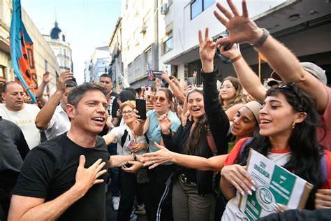 El análisis del gobernador bonaerense Kicillof tras la marcha